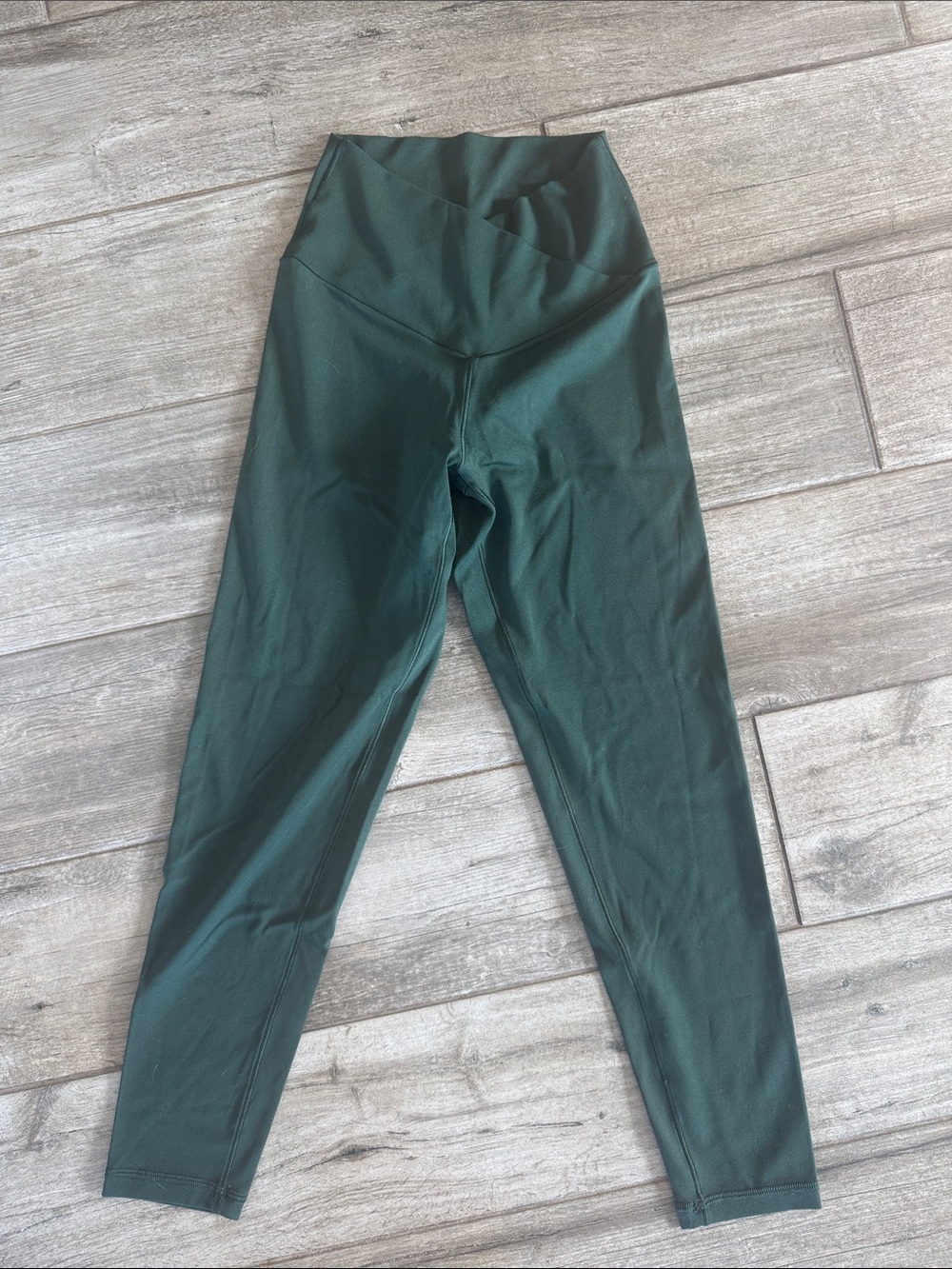 NWOT aerie High-Waist Leggings in Dark Green